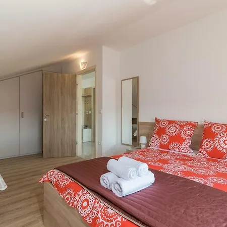 Aron Apartment Medulin